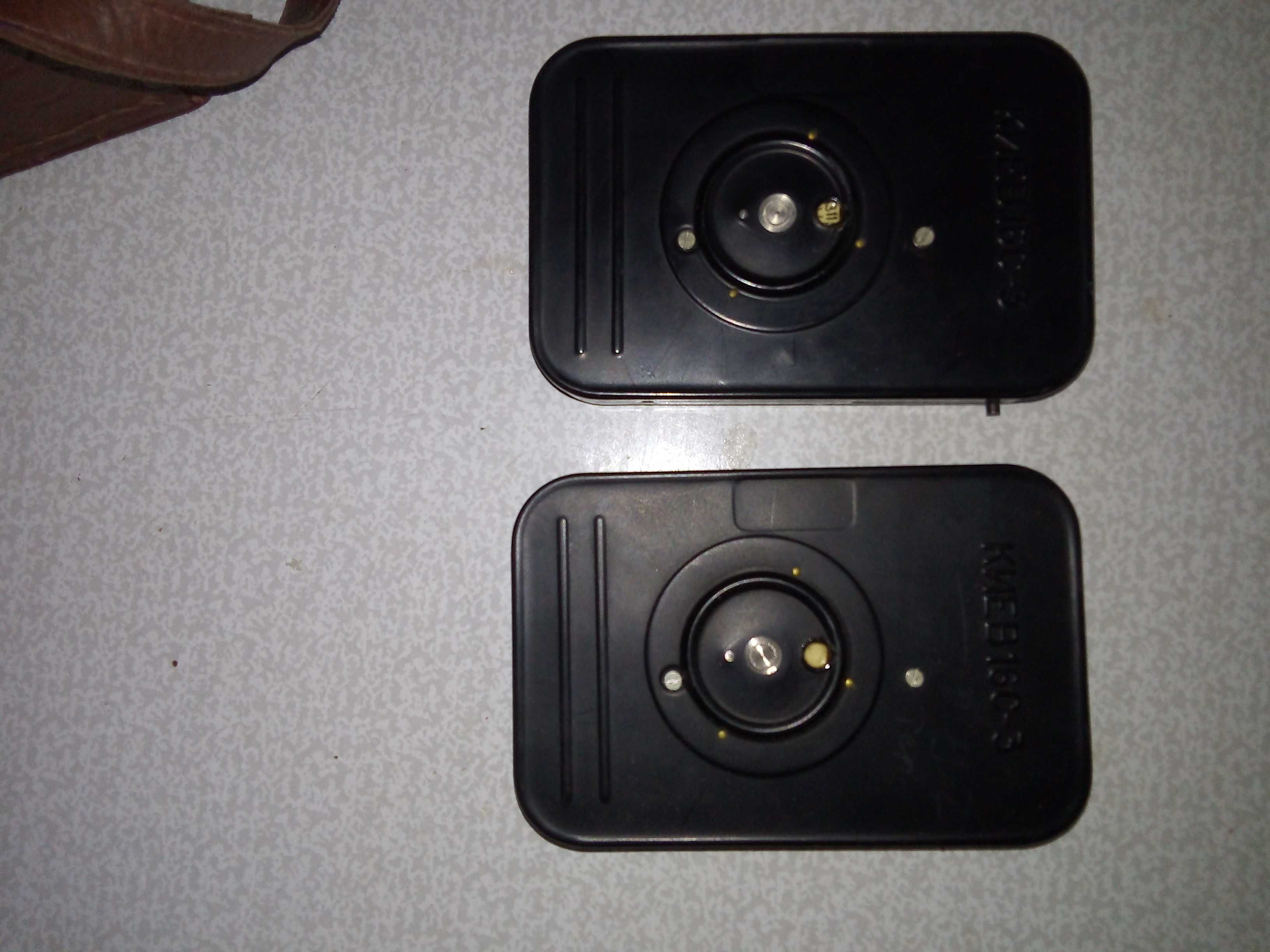 Відеокамера з касетами
