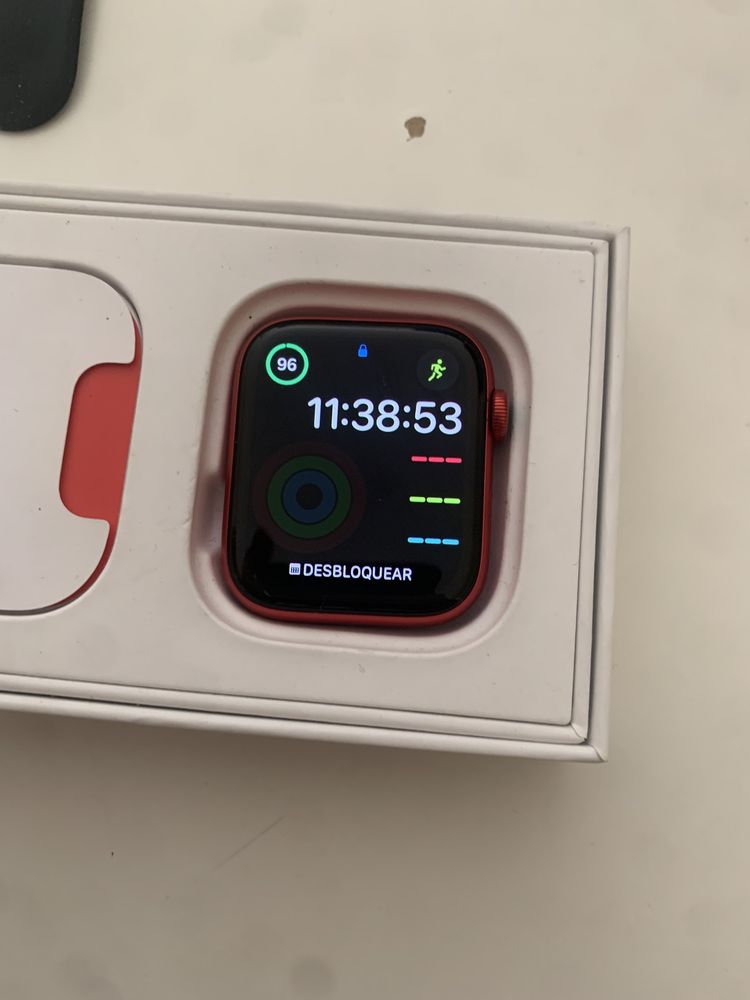 Apple watch 6 44mm red