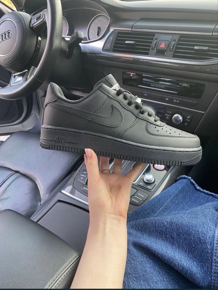 Nike Air Force 1 Black / Чорні найк форс