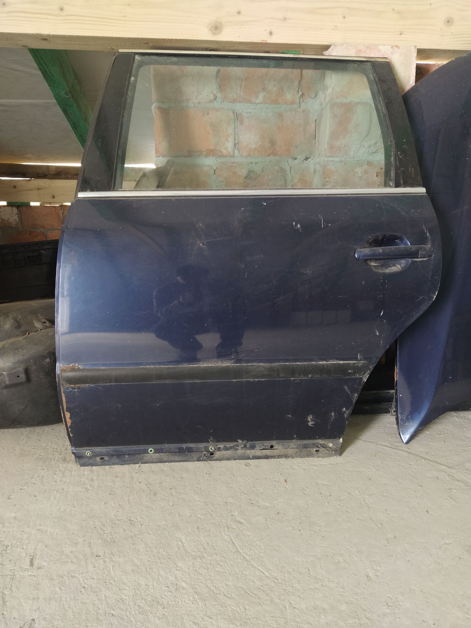 Продам дверки Volkswagen Passat B5