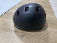 Capacete Btwin como novo