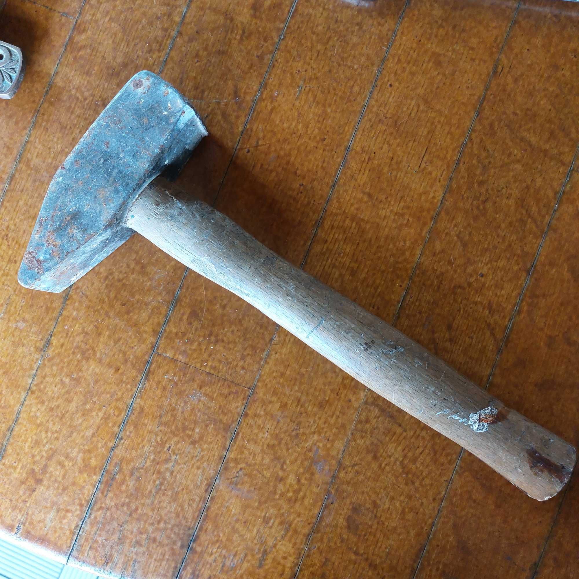 Mlot 2kg kowalski budowlany