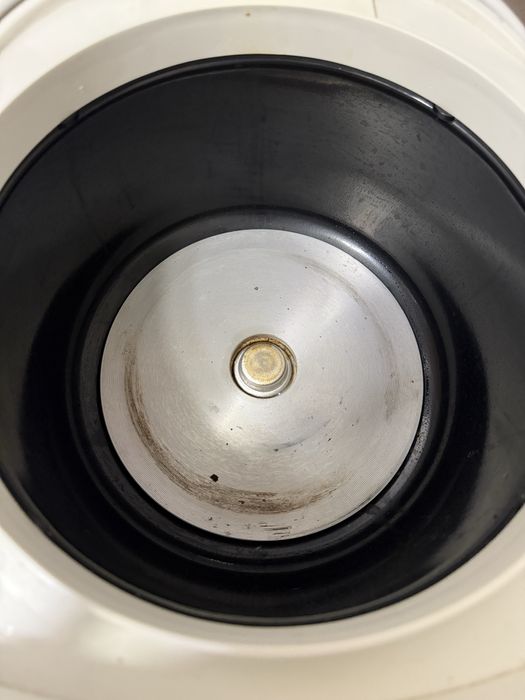 Мультиварка Redmond