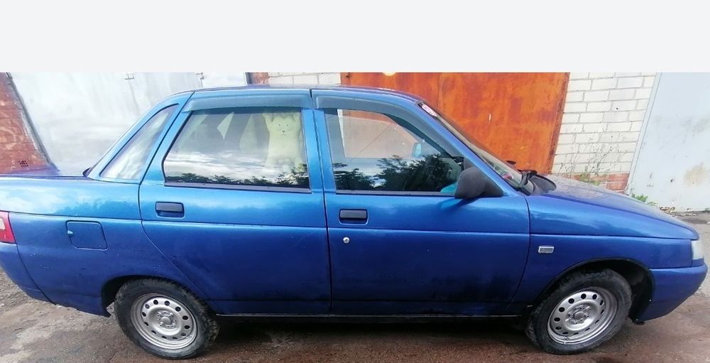 ВАЗ 2110 легкове авто