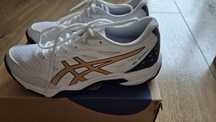 Sprzedam nowe buty Asics