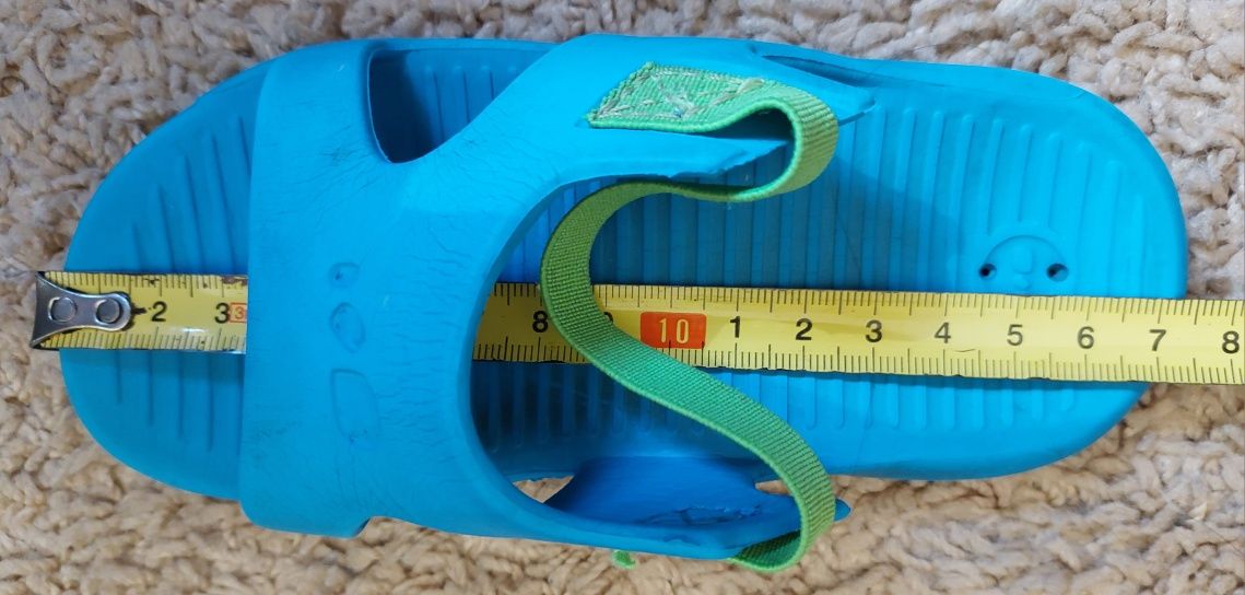 Buty klapki sandały  basenowe Nabaiji 25-26