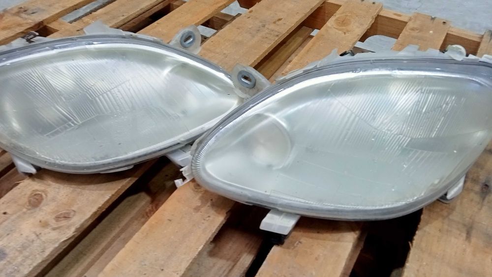 Farol smat Fortwo 450 1 Geração