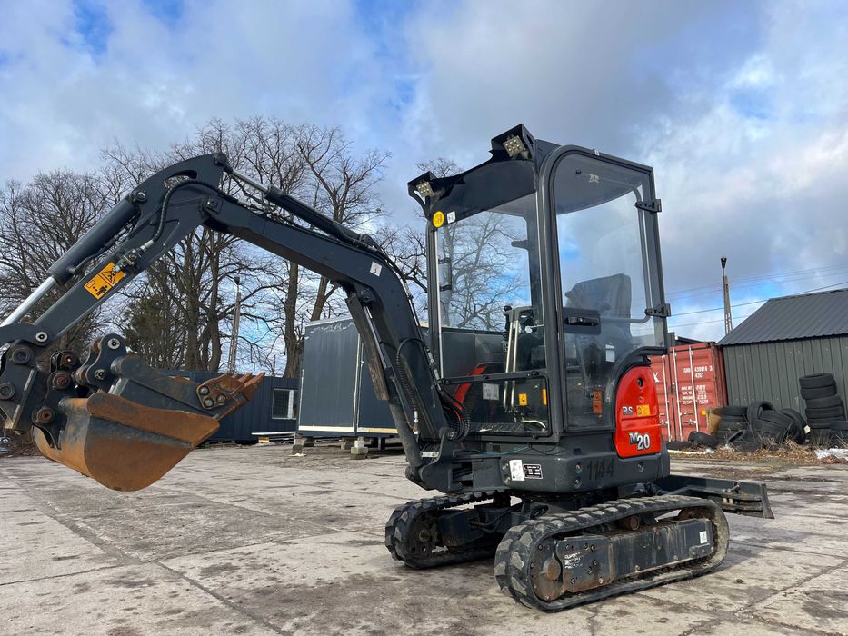 Minikoparka Kingway M20 CP 2022r. prawie NOWA 220 mtg. 3 łyżki .