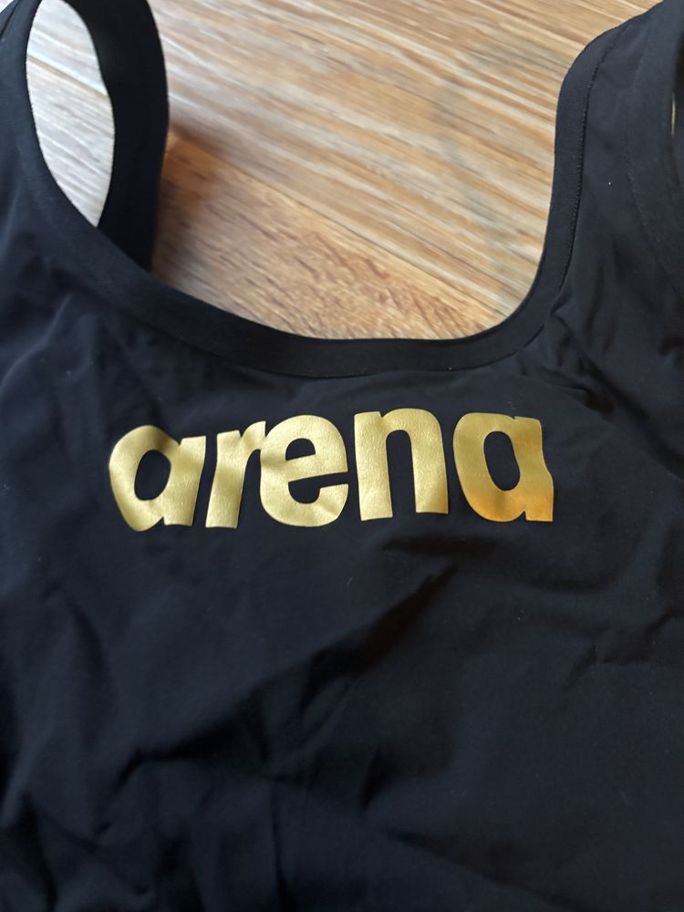 strój startowy arena