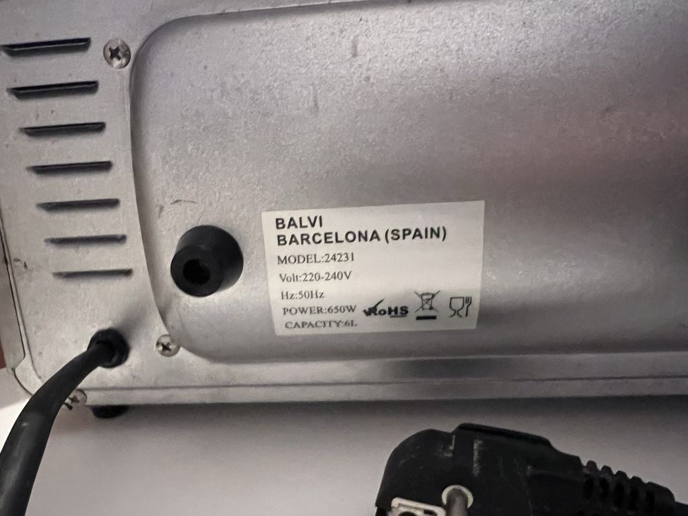 Mini-Forno de 6L e 650W