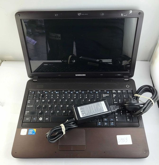 Laptop Samsung NP-R540 3/320GB OPIS!!