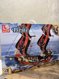 Lego корабль пиратакий новый