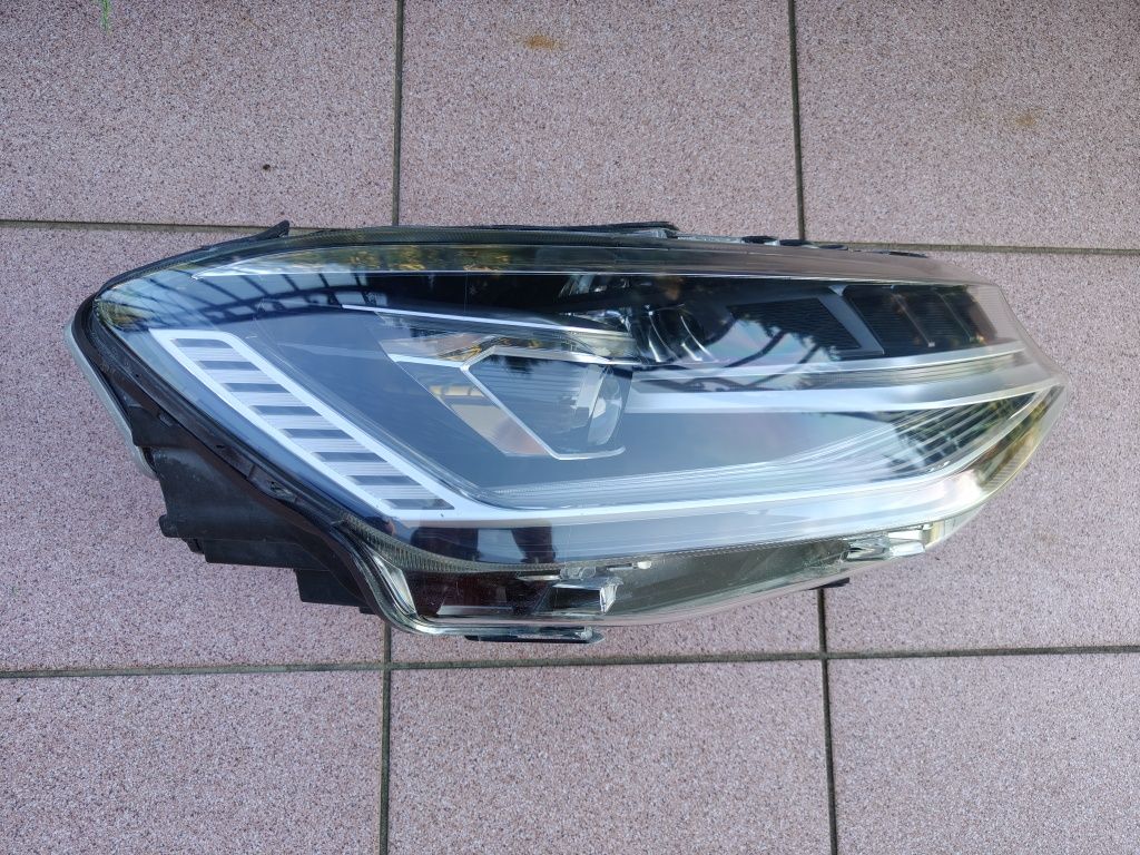 VW Caddy 2K8 reflektor lampa prawa full led