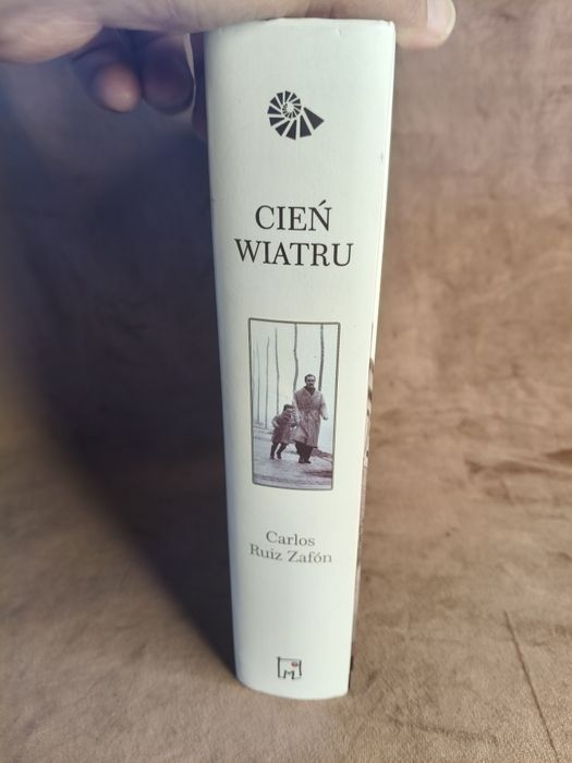 Książka cień wiatru 7