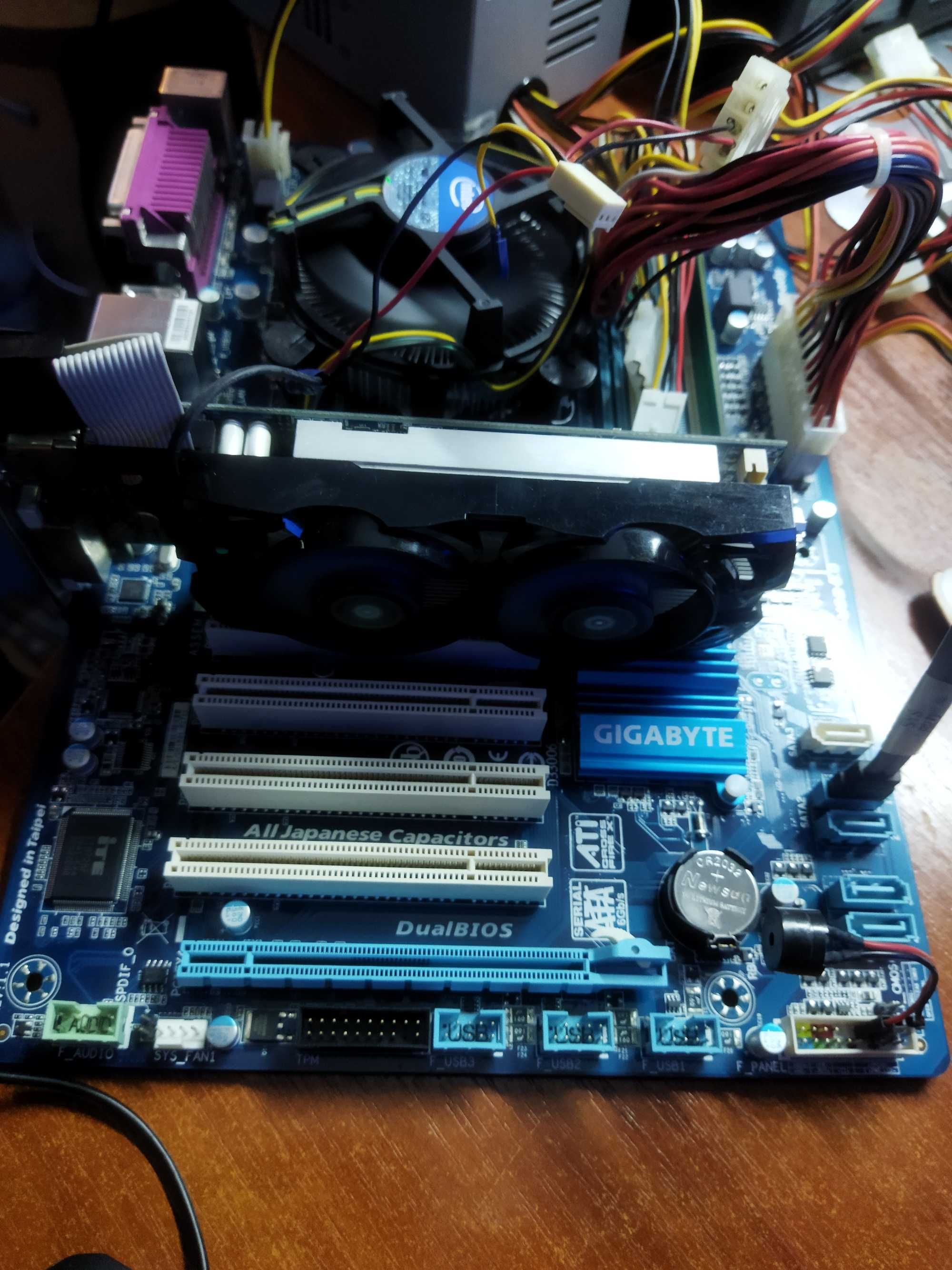 Мат. плата Socket 1155  GA-P75-D3(комплект)