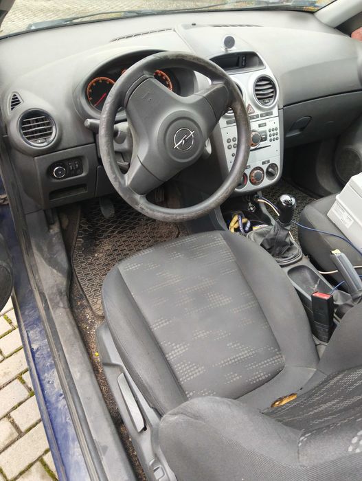 Opel corsa D 3D 2014 Fabryczny LPG