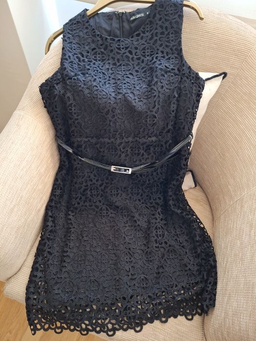 Vestido preto renda