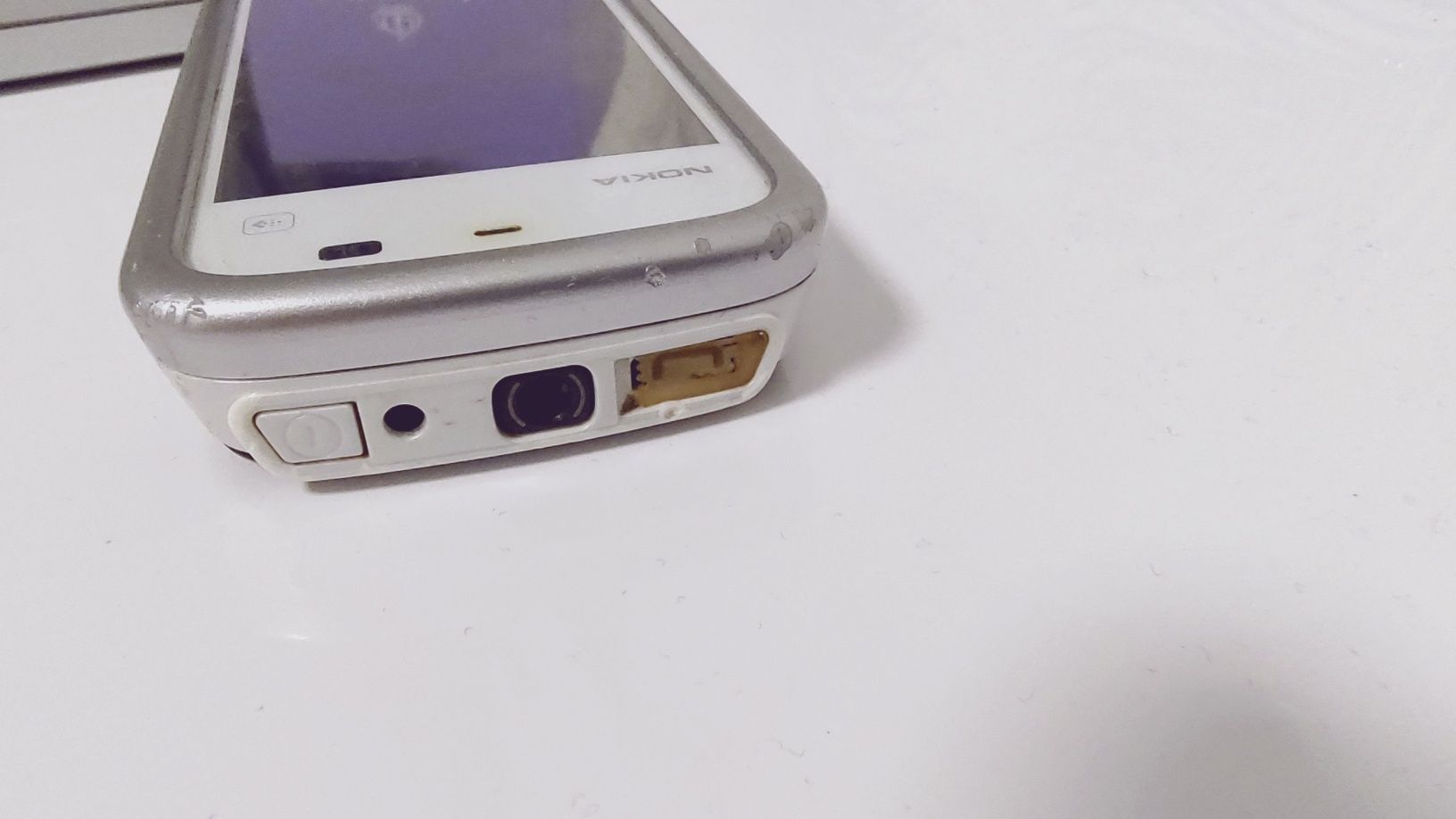 Nokia 5230.Оригінал