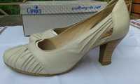 Продам фирменные женские КОЖАНЫЕ туфли Германия «Caprice»