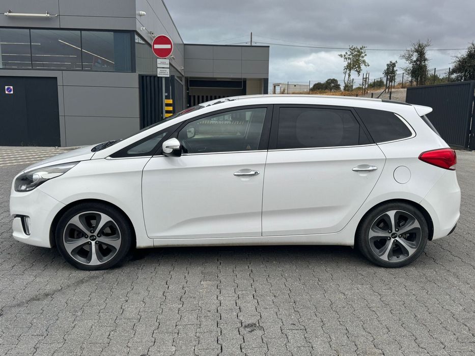 Kia Carens 1.7 CRDi