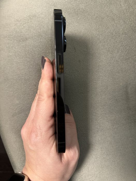 Продам iPhone 14 pro 128 space black