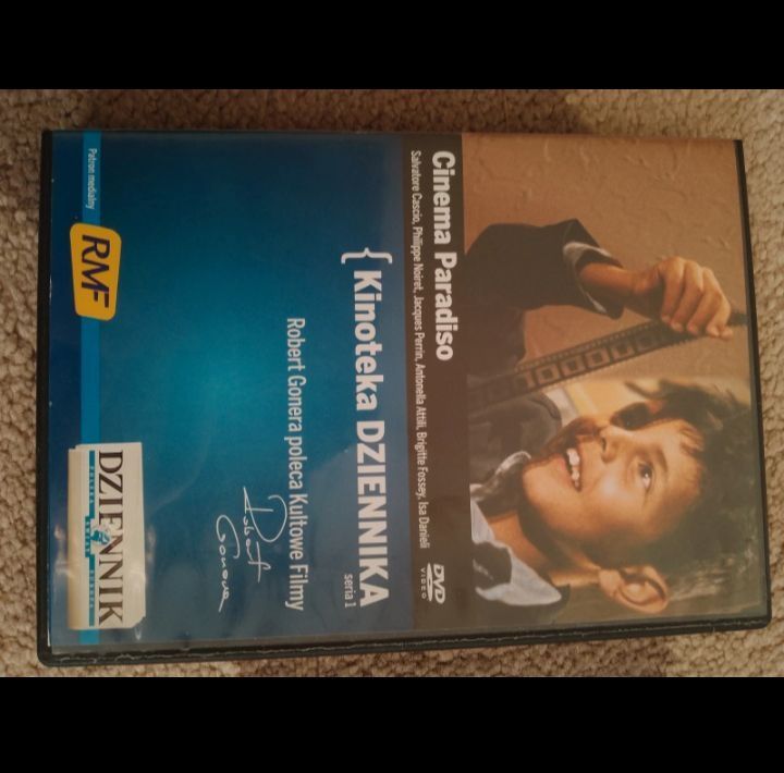 DVD Seria Oblicza wojny-Cinema Paradiso