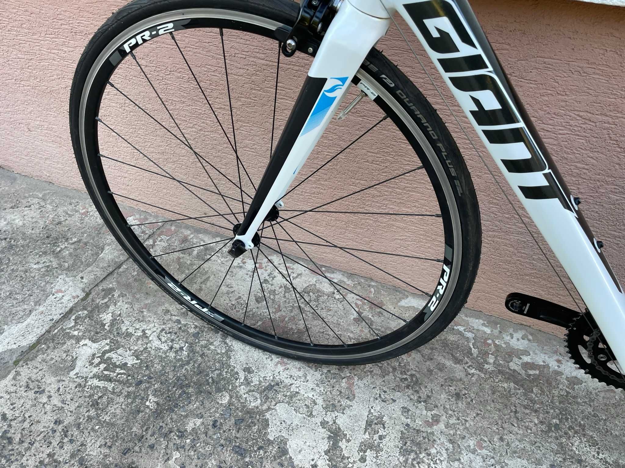 Rower szosowy Giant Defy, Shimano 105 2x11