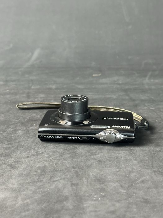 Фотоапарат Nikon Coolpix S3000