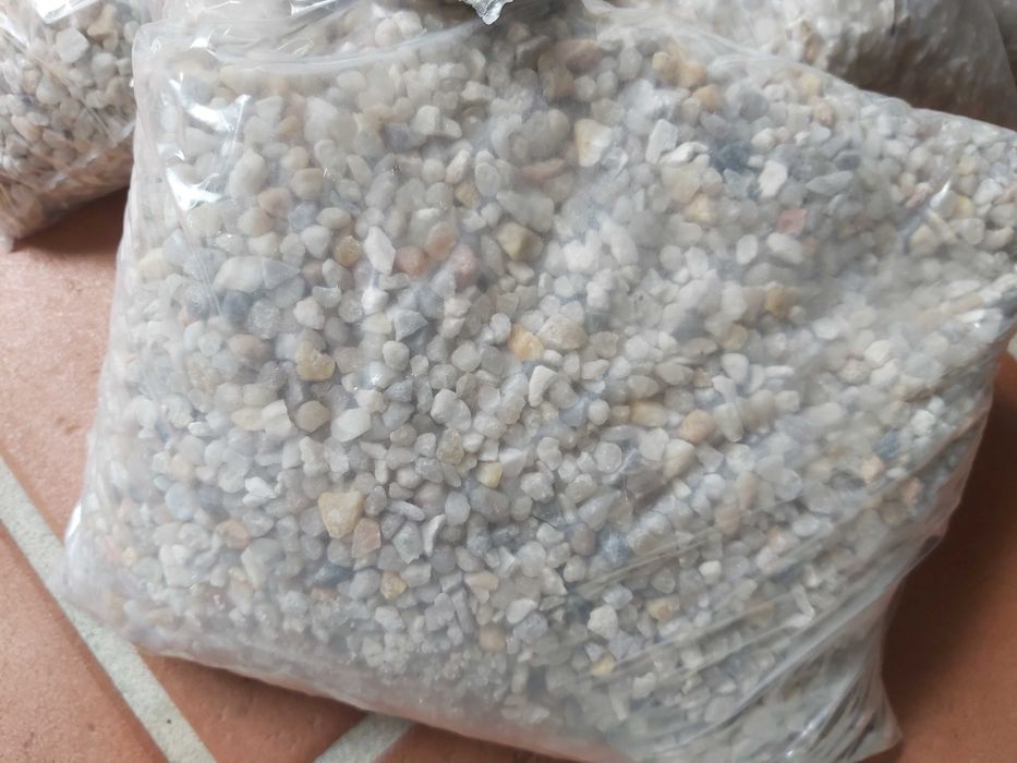 Areia aquário tamanho médio