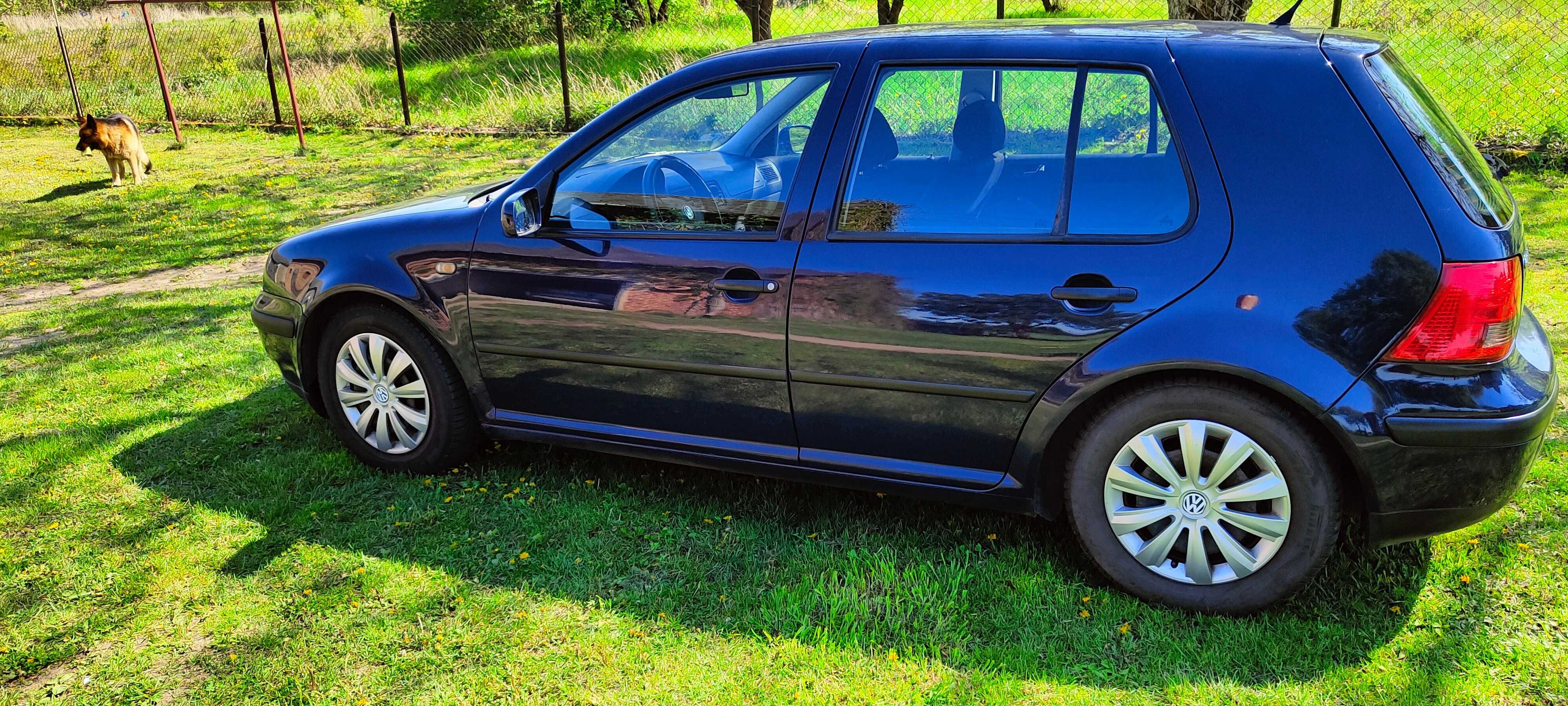 Volkswagen Golf 4 1,6 SR benzyna 1998 r