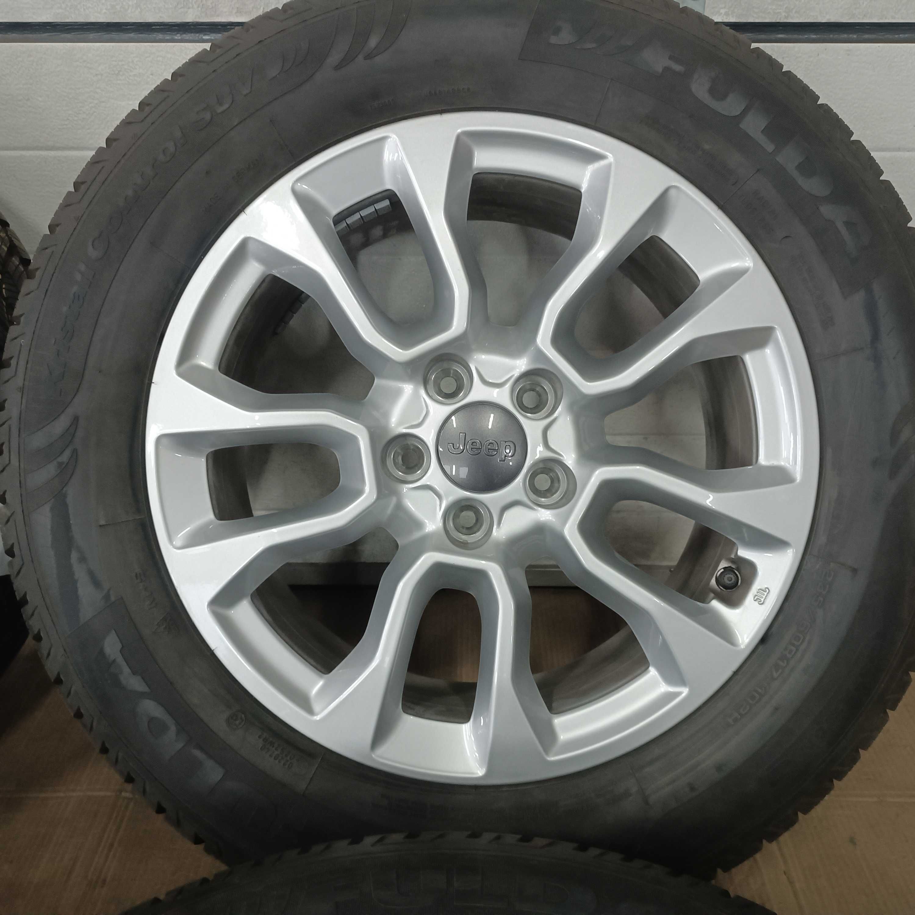 Koła Zimowe 17" 5x110 JEEP Cherokee Compass Renegade 235/60/R17
