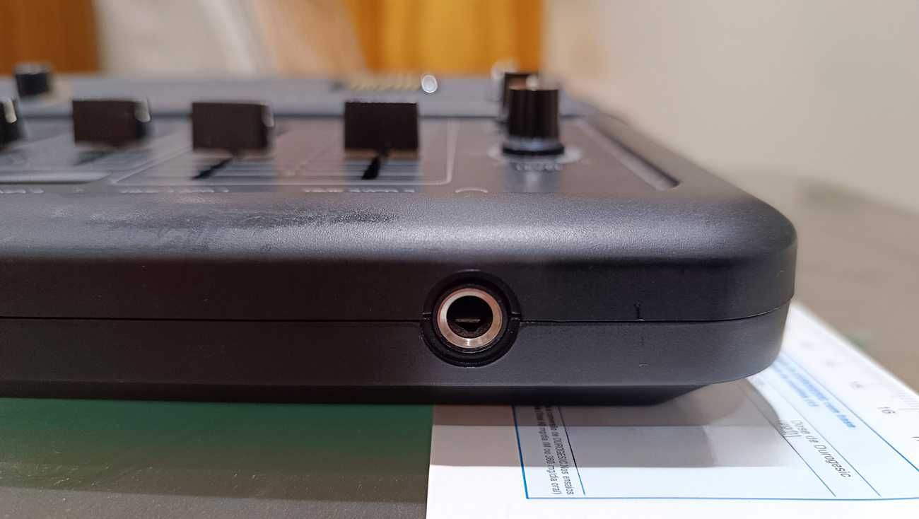 Mesa de Mistura DIGITO RYM 104