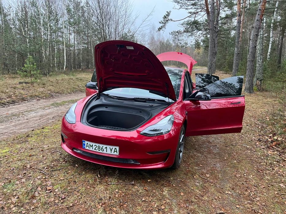 Tesla Model 3 2023