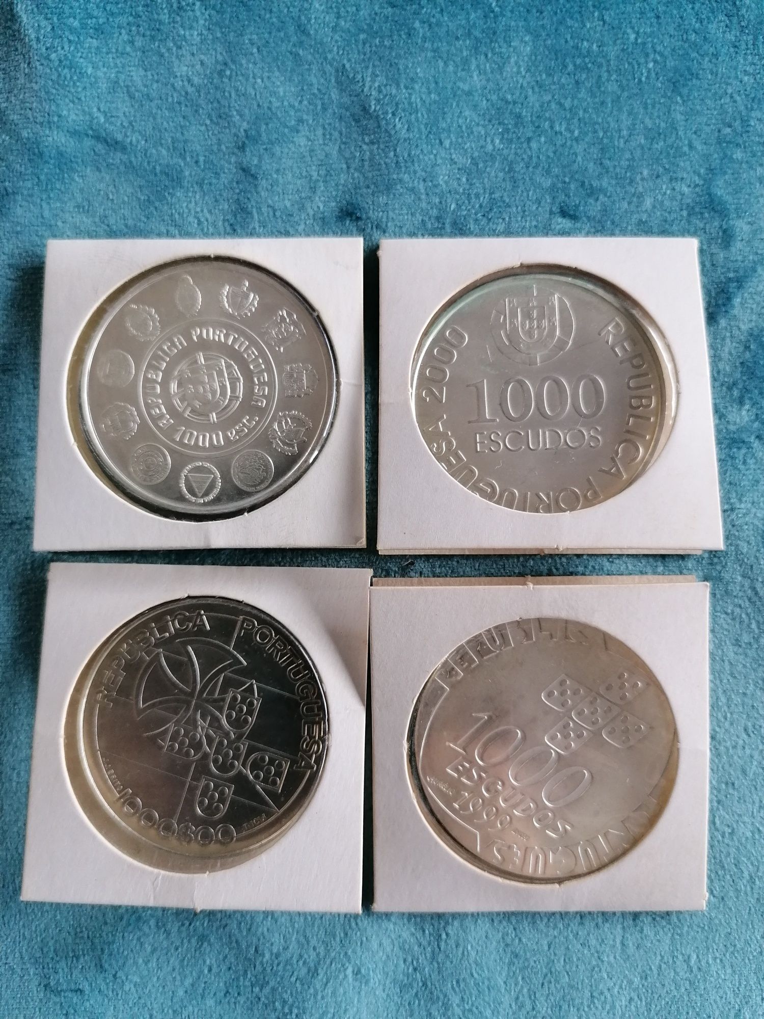 4 moedas de prata de 1000 escudos