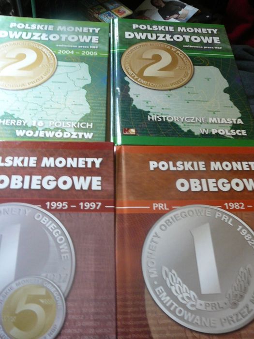 Książki stare różne i pocztówki PRL