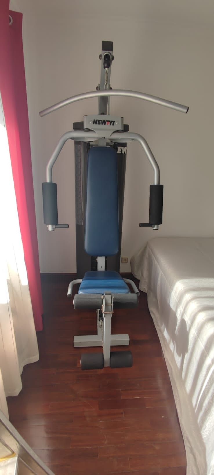 Máquina de musculação Multifunções