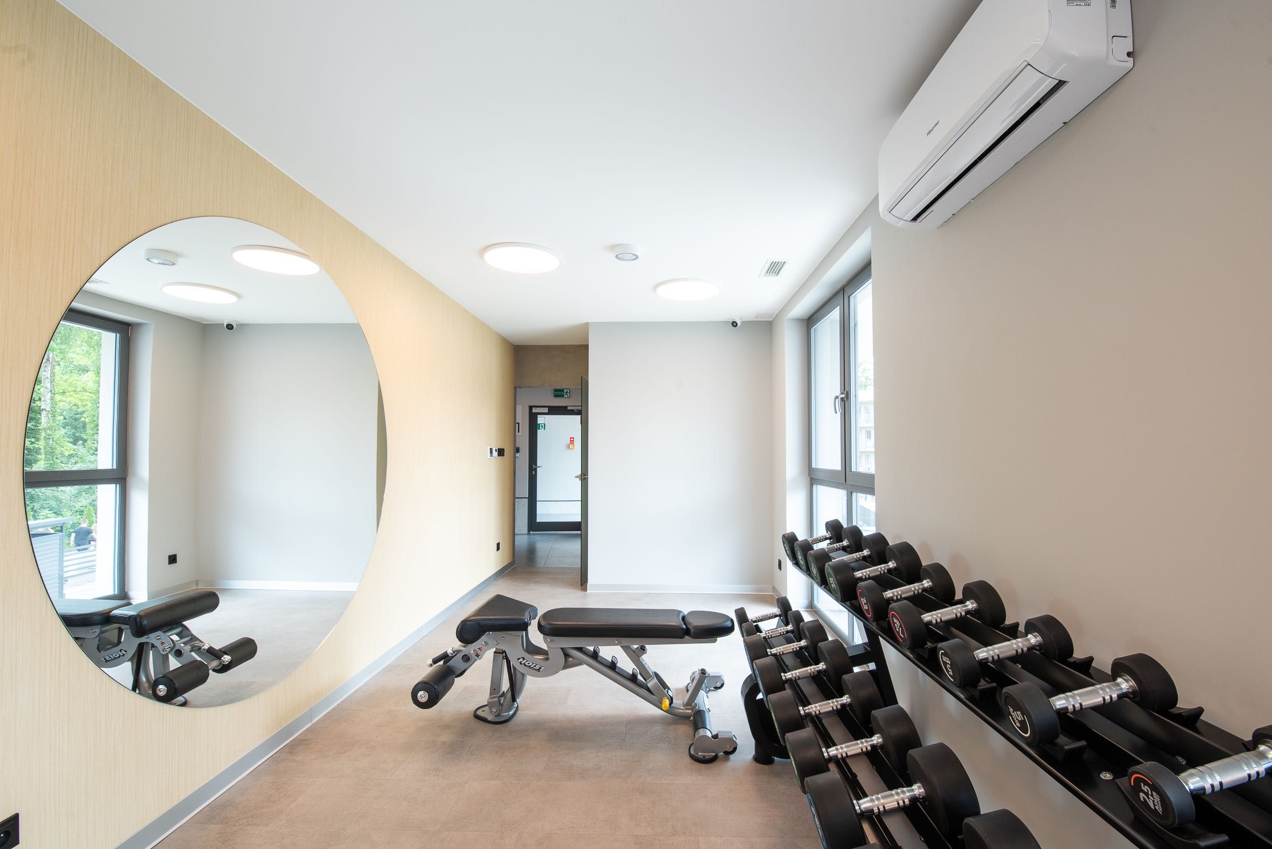 Apartamenty REWAL i POGORZELICA prywatne zejście do morza, SPA