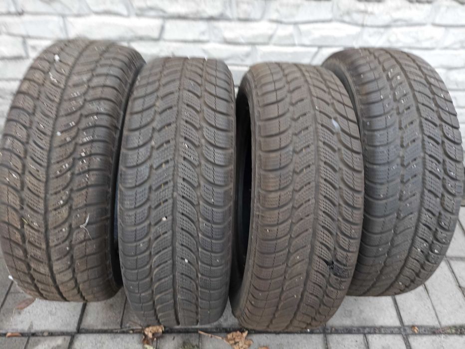 Продам зимові шини, комплект -4 шт, Польща