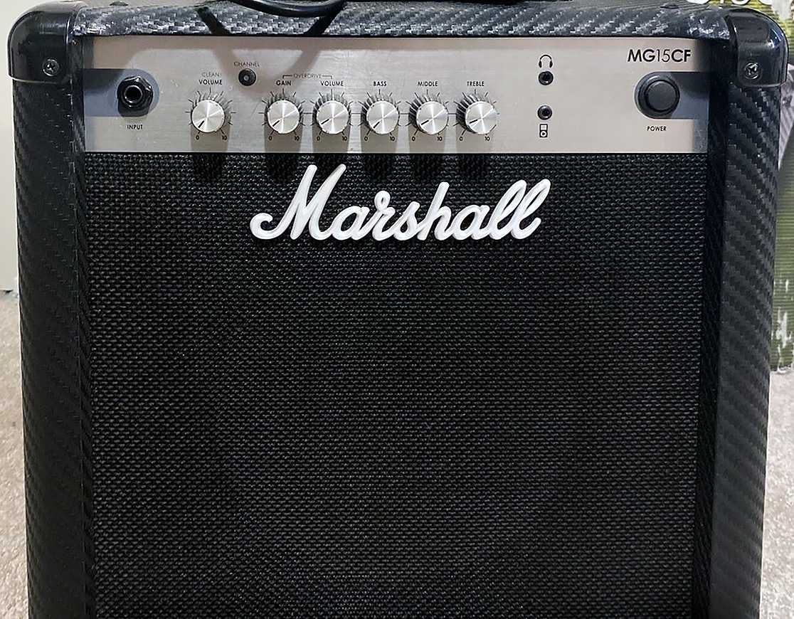 Комбик Marshall MG15CF