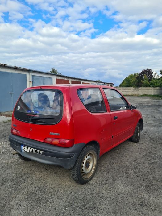 Fiat Seicento r. 2001 stan b. dobry