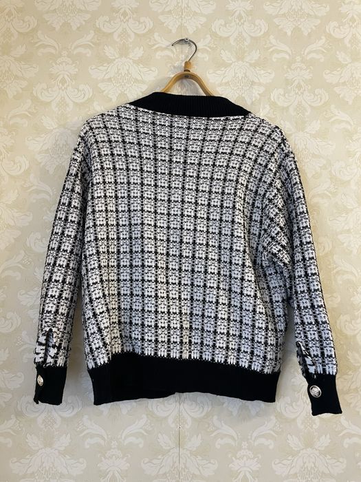 Кардиган у клітинку з золотими ґудзиками і люрексом