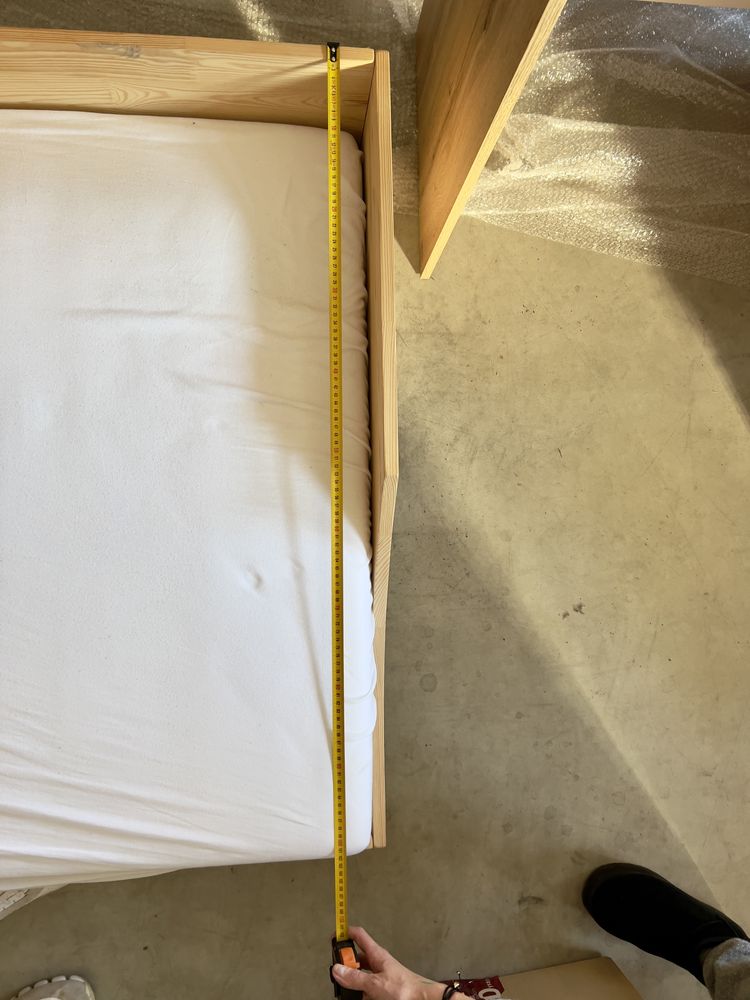 Łóżko kanapa  plus materac Stan bdb 100/200cm
