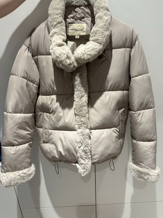 Жіноча куртка