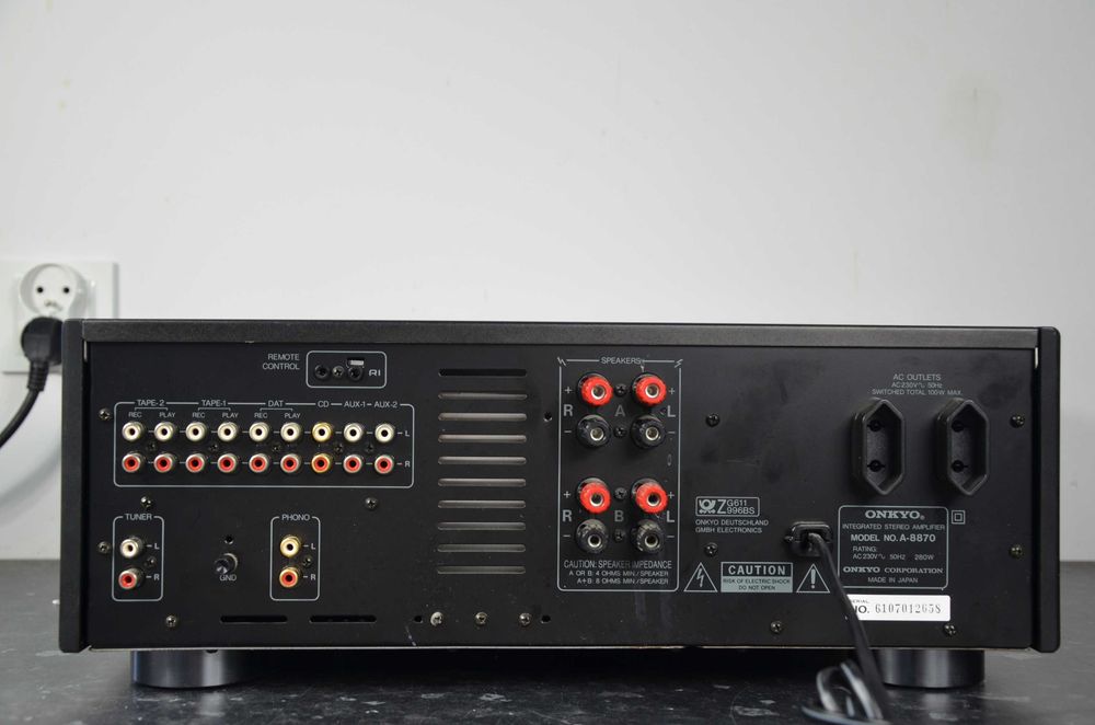ONKYO INTEGRA A-8870 Wzmacniacz stereo Okazja Japan