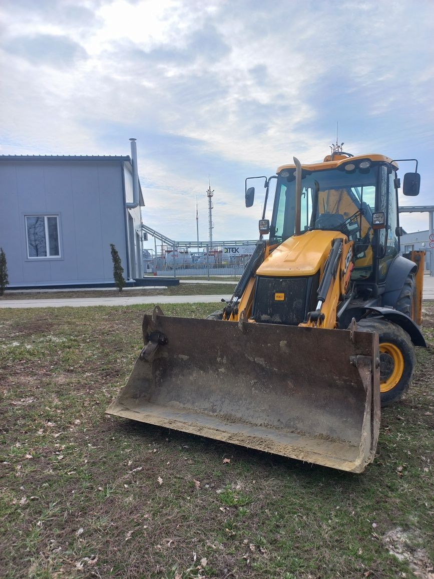 Послуги екскаватора JCB3CX