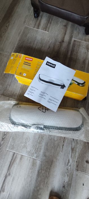 Plastificadora staples