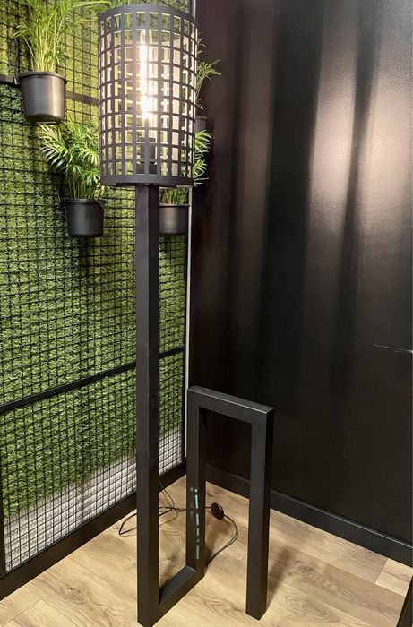 Lampa industrialna, w stylu loft