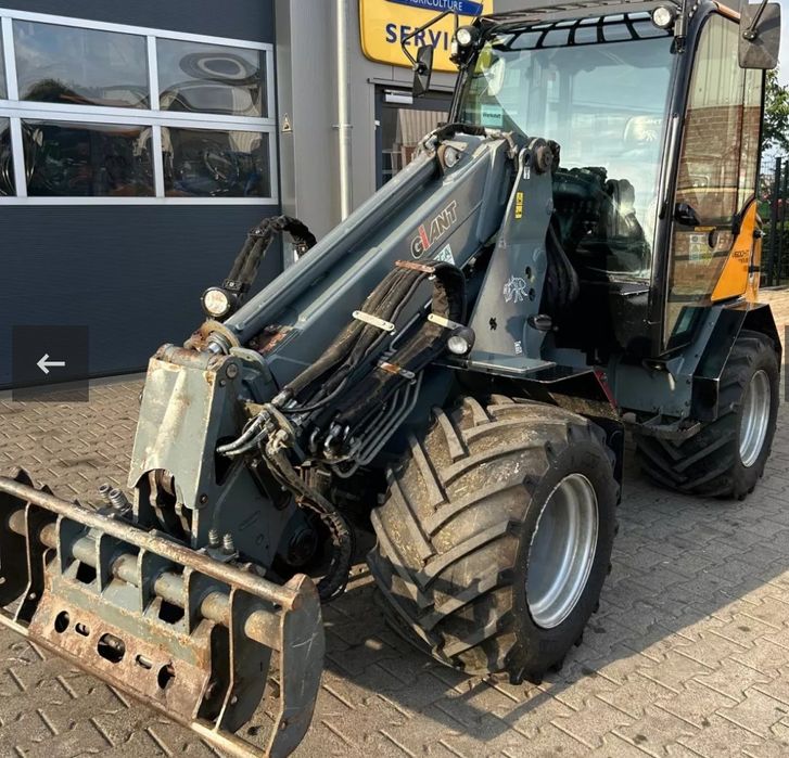 Giant v6004T Miniładowarka Teleskopowa 2016 rok euroramka kabina