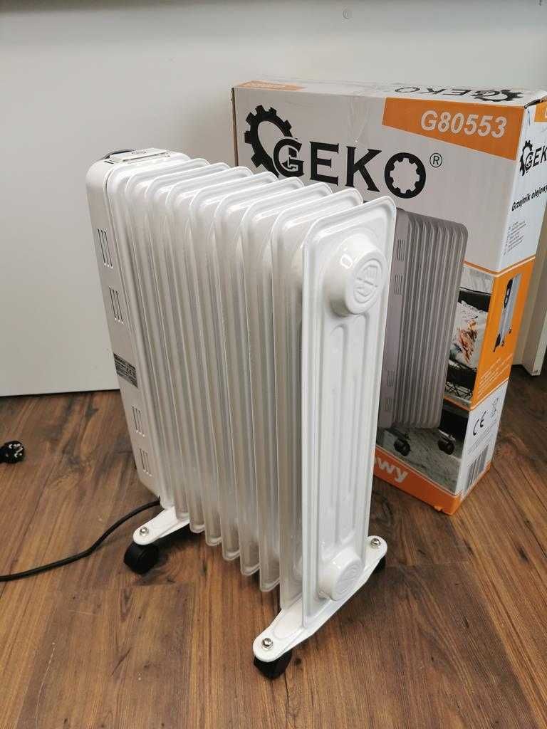 Grzejnik Olejowy z Regulacją i Termostatem 9 Żeber 2000W