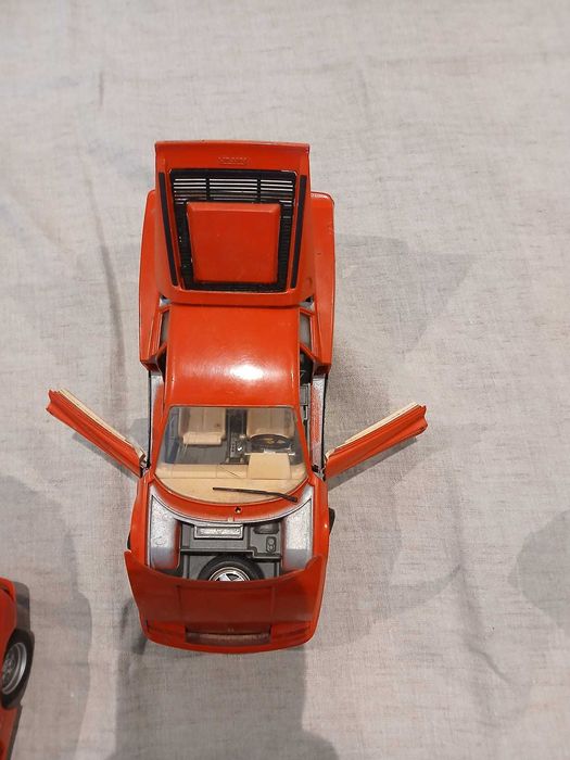 Carro de coleção Burago